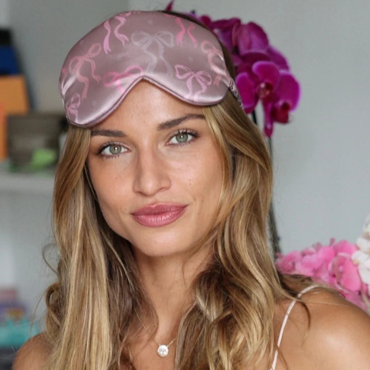 Cloud Padded Satin Sleep Mask - Mocha Bows Print - Image 4