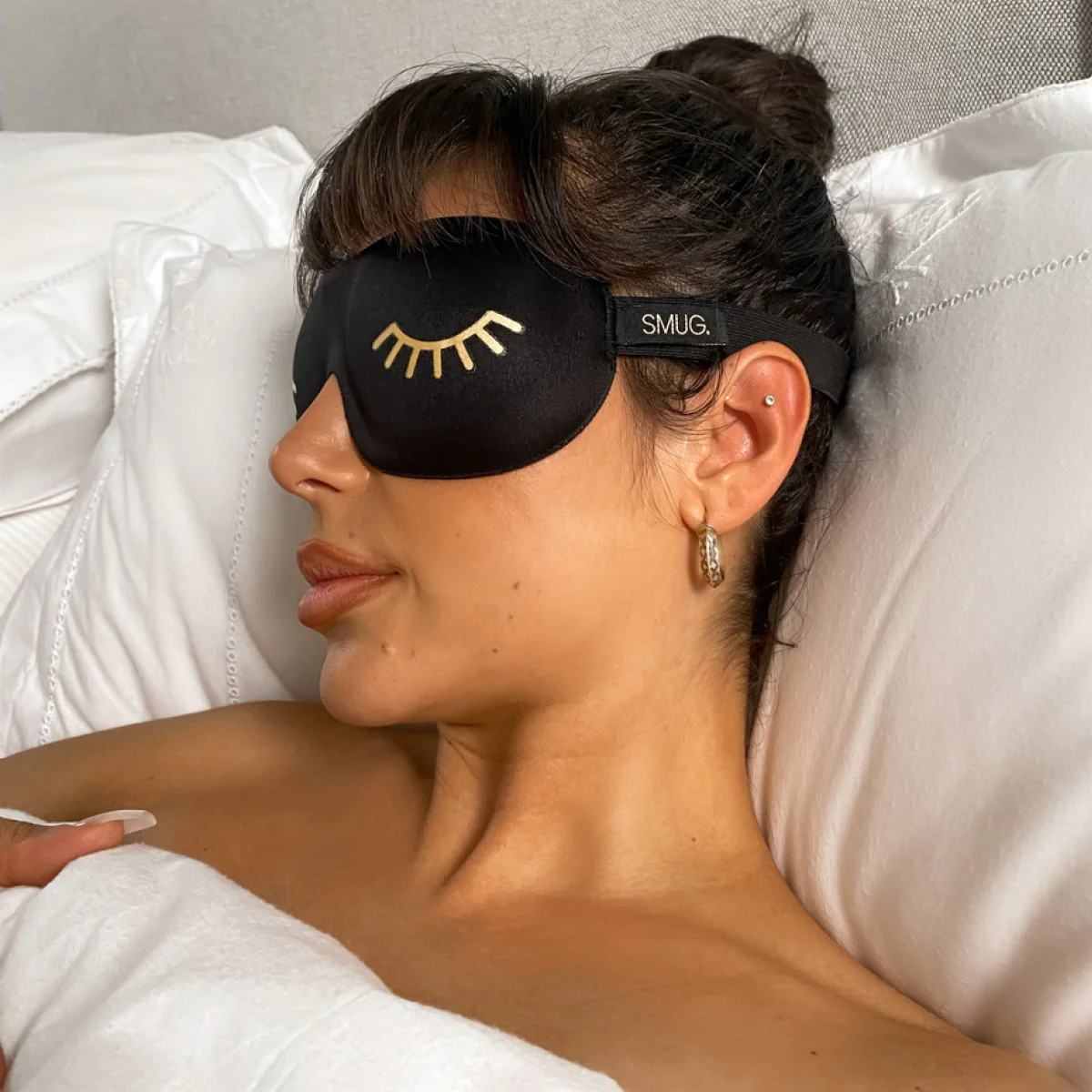 Contoured 3D Blackout Sleep Mask - Wink Print, Black - Image 4